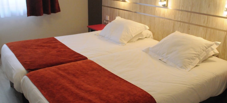 Chambre twin hôtel 2 étoiles